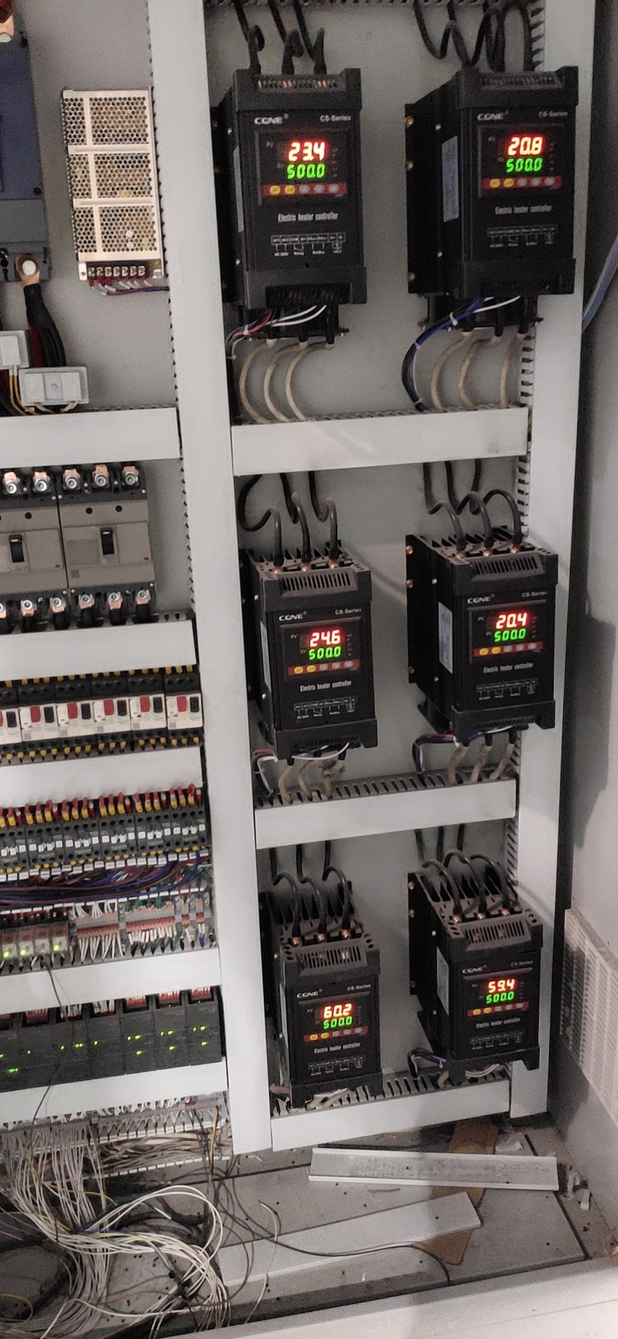 smc成型模溫機(jī)電力調(diào)功器如何控制才能夠更節(jié)能?(圖3)